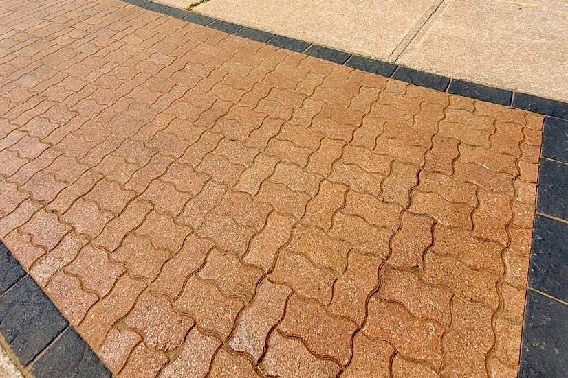 Genuine Restoration Toronto & Vaughan, Paver repair services Toronto & Vaughan, Driveway and patio interlocking repair Toronto & Vaughan, Driveway and interlocking sealing Toronto & Vaughan, Interlocking paver repair Toronto & Vaughan, Interlocking paver sealing Toronto & Vaughan, Interlocking paver leveling Toronto & Vaughan, Driveway paver repair Toronto & Vaughan